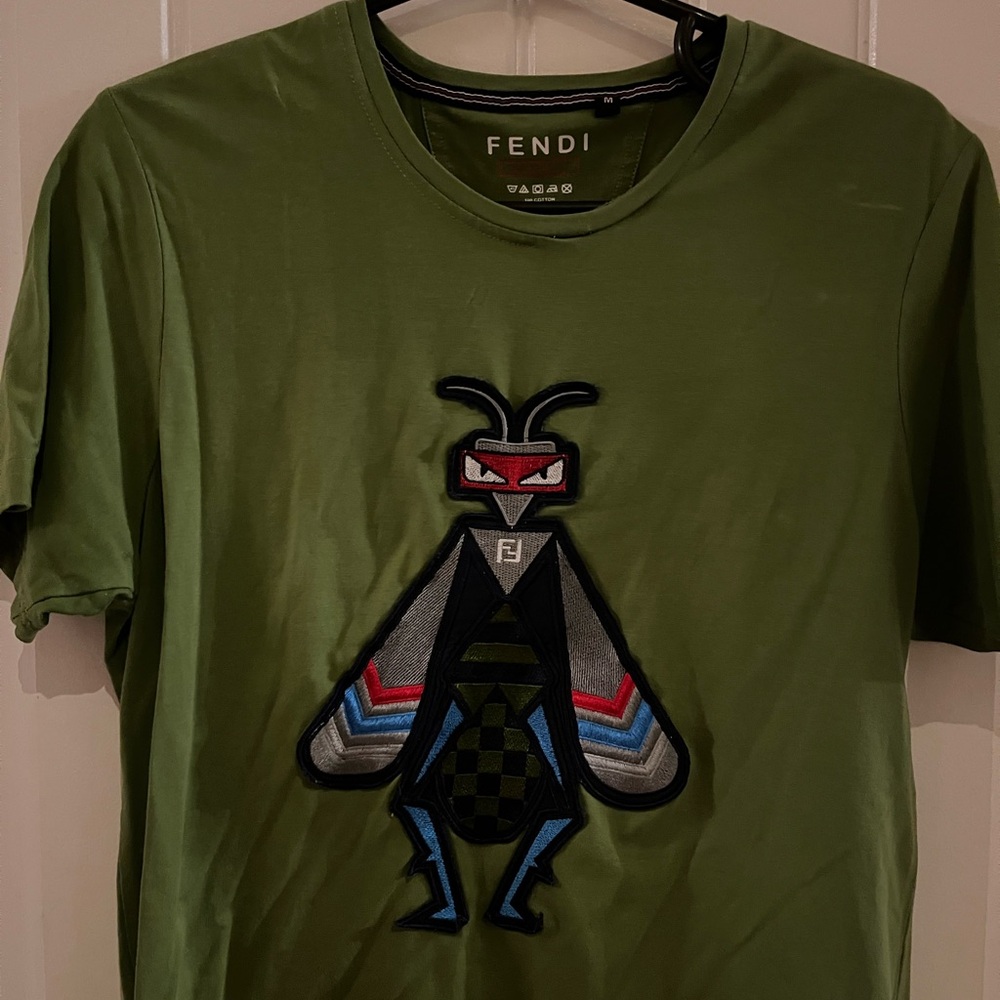 FENDI Embroidered Super Bugs Green Cotton Logo T-Shirt Men's Size M Tailored Fit